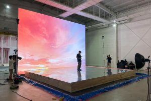 led显示屏p2.5是啥意思,数值是越小越好吗?